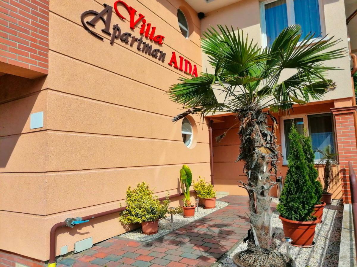 Villa Aida Apartman Hajduszoboszlo Exterior photo